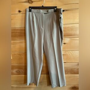 Womens size 20W Briggs New York beige slacks NWT